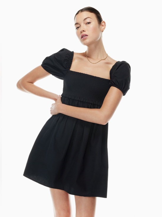 Aritzia Dresses & Skirts - Aritzia Sunday Best Hadley Dress